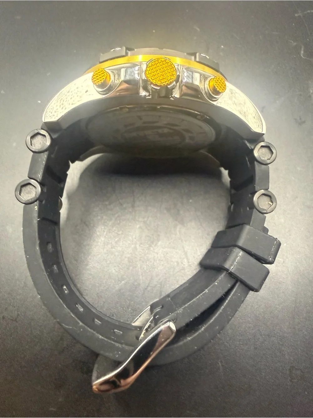 Invicta Speedway 29710 men's wristwatch NEW BATTERY!!